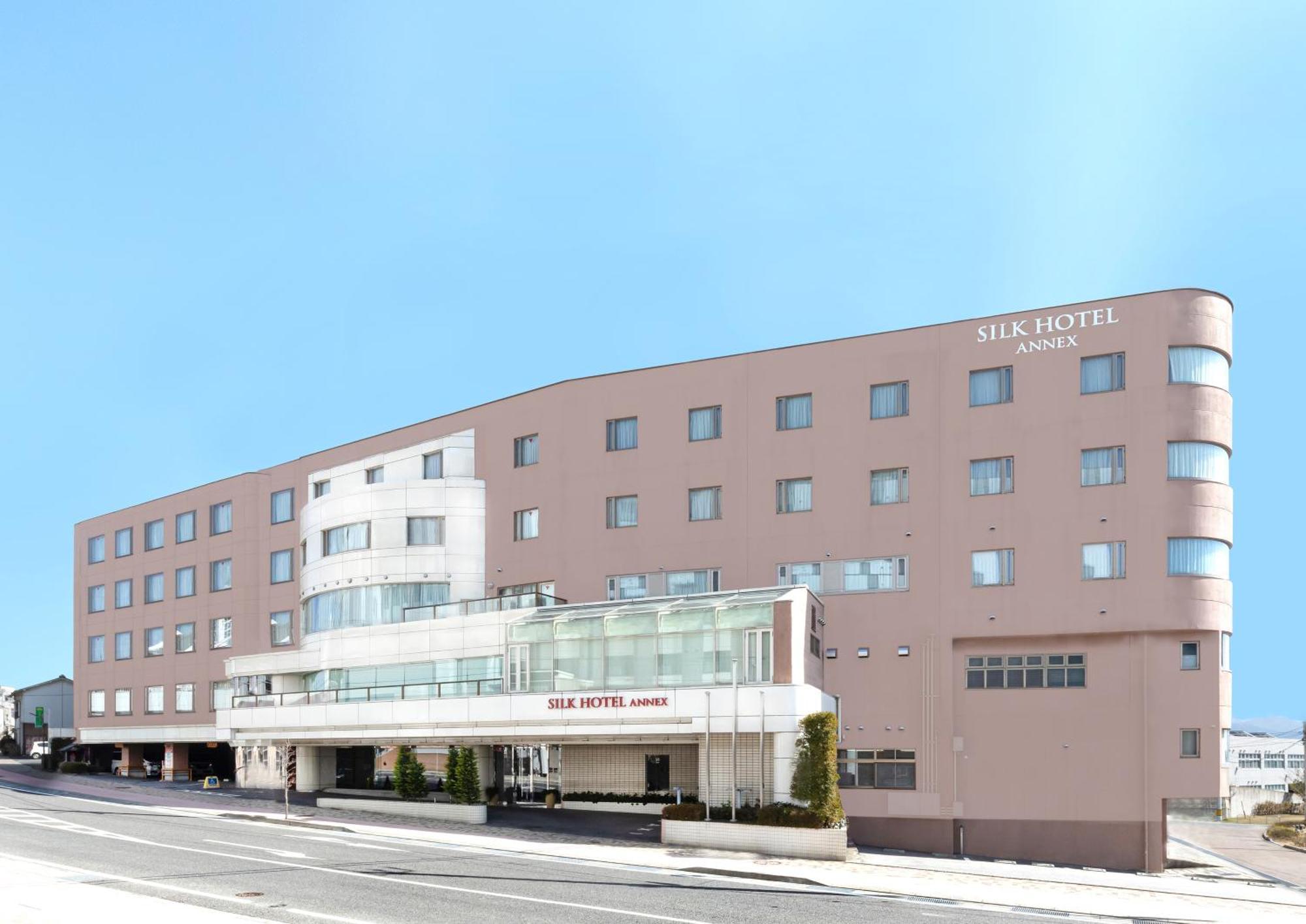 Silk Hotel Annex Iida Luaran gambar